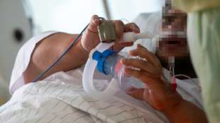 Bundesweite Sieben-Tage-Inzidenz steigt auf über 169