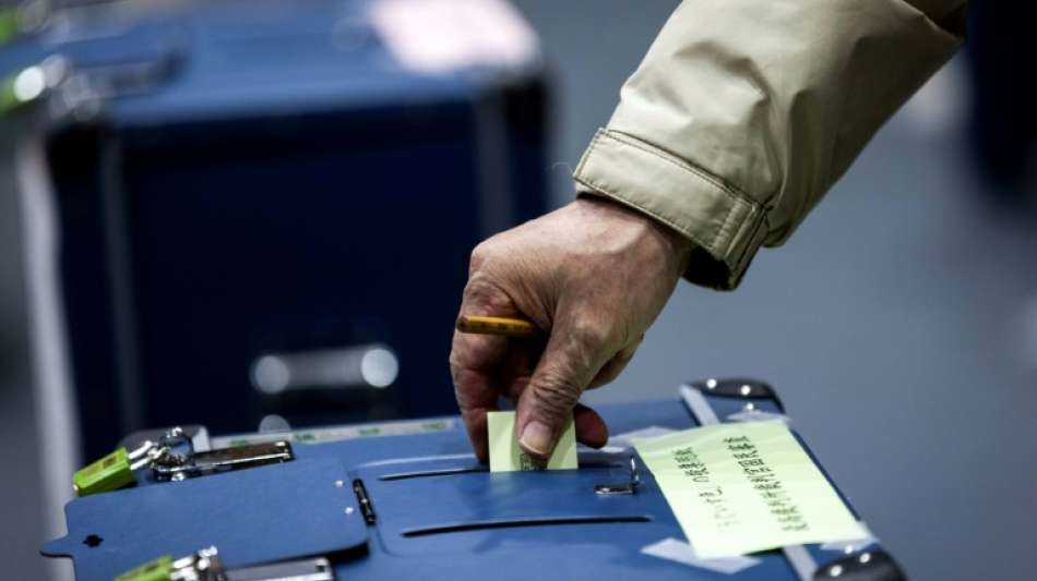 Japanische Regierungskoalition steuert laut Prognosen auf Wahlsieg zu