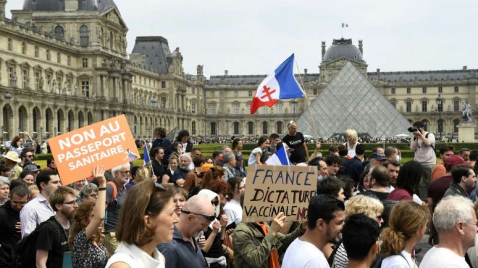 Impfpflicht-Gegner gehen in Frankreich erneut auf die Stra&szlig;e