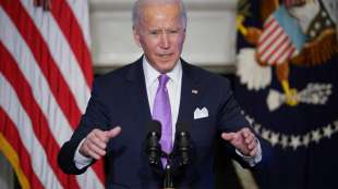 Biden sieht Nato-Beistandsklausel als "heilige Verpflichtung"