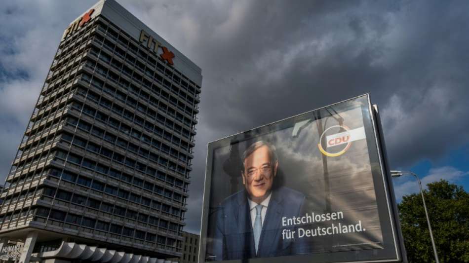 CDU k&uuml;ndigt f&uuml;r Dienstag Sondierungsgespr&auml;ch von Union und Gr&uuml;nen an