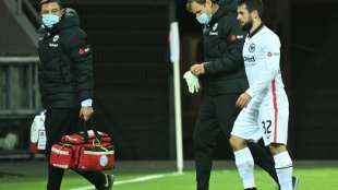 Schlag auf Achillessehne: Hütter hofft auf schnelle Rückkehr von Younes