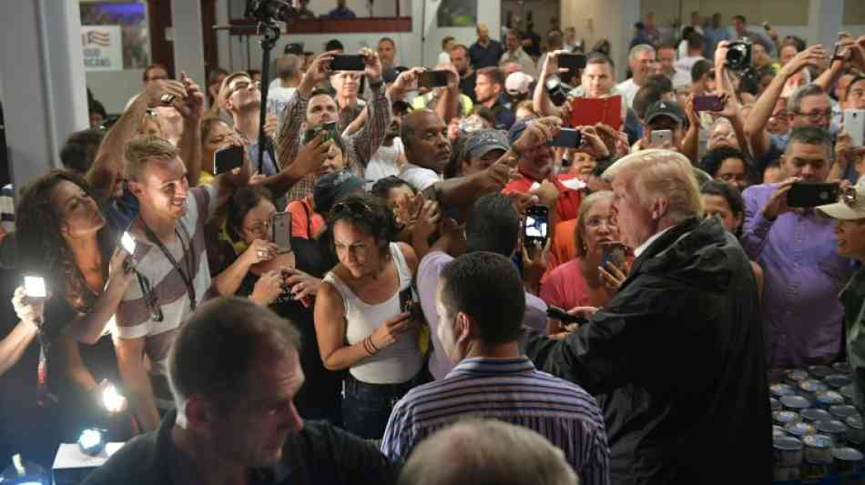 Trump rühmt auf Puerto Rico den Einsatz seiner Katastrophenhelfer