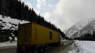 Lkw-Fahrer in Kanada protestieren gegen Corona-Impfpflicht 
