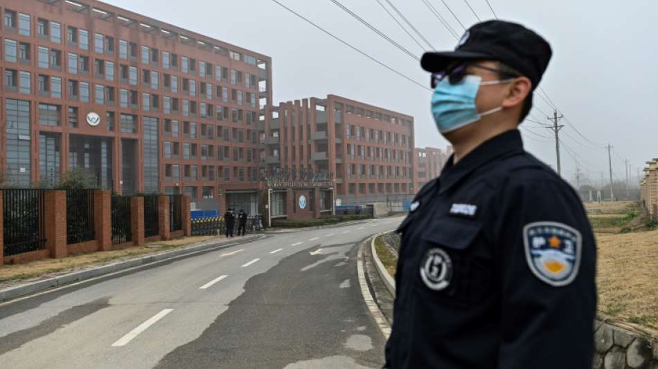 WHO-Expertenteam gibt Pressekonferenz in Wuhan