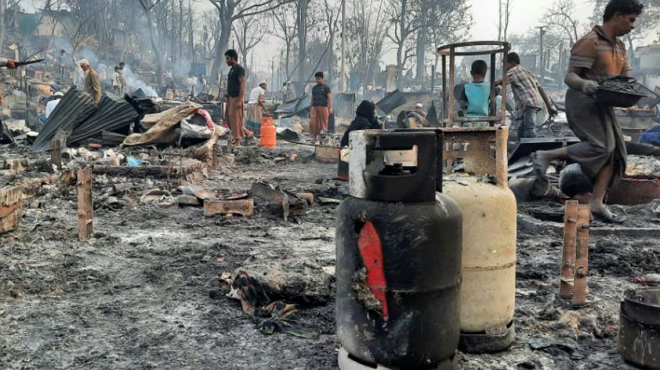 Mindestens 15 Tote nach verheerendem Brand in Rohingya-Lagern in Bangladesch 