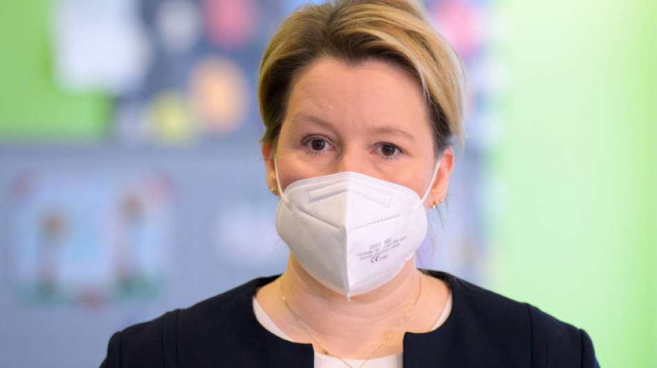 Giffey nennt Schul&ouml;ffnungen trotz steigender Inzidenz richtig