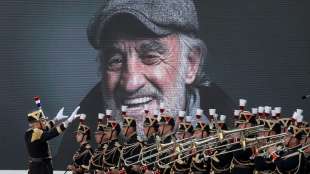 Frankreich nimmt mit bewegender Trauerzeremonie Abschied von Filmstar Belmondo