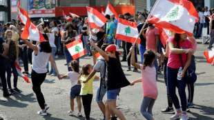 Schüler und Studenten im Libanon schließen sich Protestbewegung an