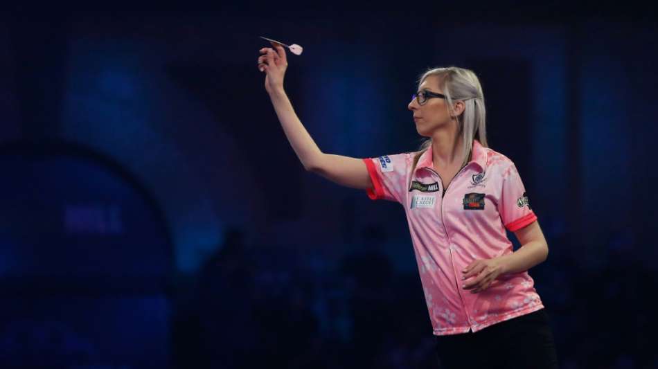 Darts: Sherrock als erste Frau in der Premier League