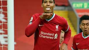 Klopp beh&auml;lt seinen Abwehrchef: Van Dijk verl&auml;ngert "langfristig" in Liverpool