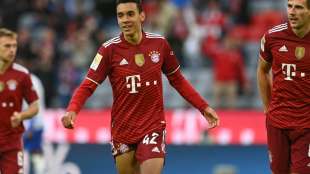 DFB-Pokal: Rekordsieger Bayern in Gladbach, Cupverteidiger BVB gegen Ingolstadt