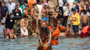 Mehr als 1000 Corona-Fälle bei Religionsfest in Indien