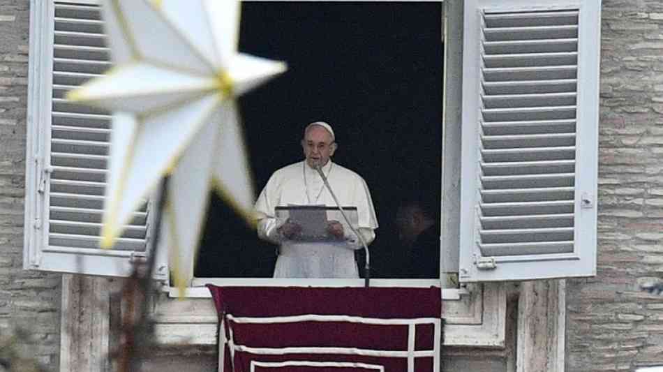 Vatikan: Papst Franziskus ruft zu Mitgef