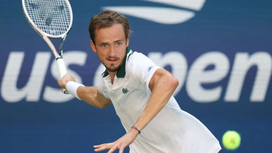 Medwedew zieht ins Halbfinale der US Open ein
