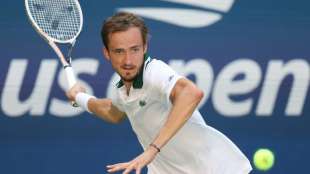 Medwedew zieht ins Halbfinale der US Open ein