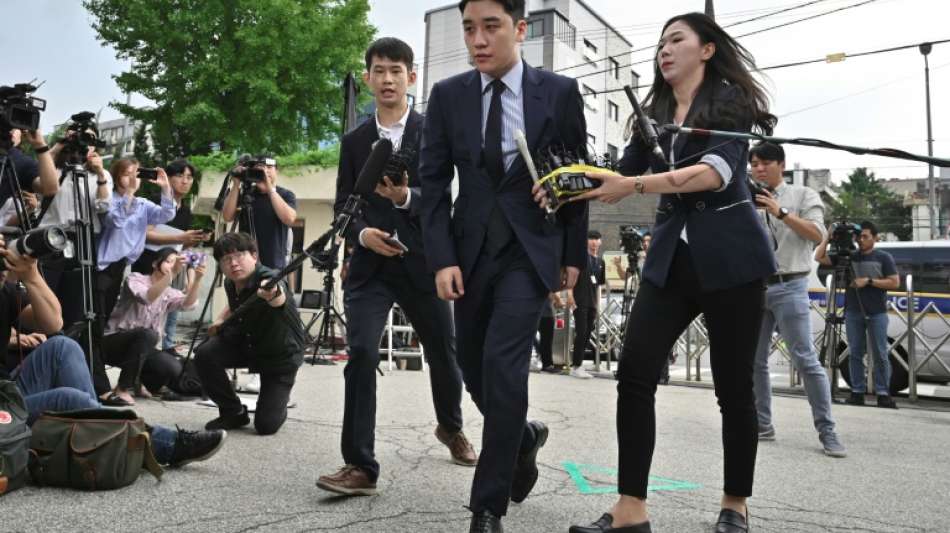 S&uuml;dkoreanische Staatsanwaltschaft fordert f&uuml;nf Jahre Haft f&uuml;r K-Pop-Star Seungri