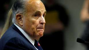 Wahlmaschinen-Hersteller verklagt Giuliani auf 1,3 Milliarden Dollar Schadenersatz