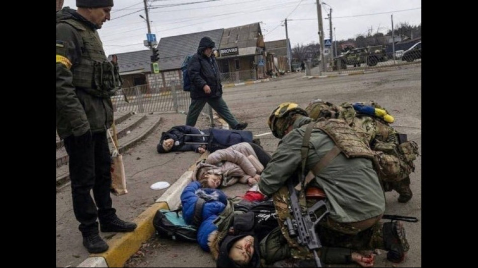 Les crimes de guerre de la Russie contre les civils en Ukraine - C'est un génocide!
