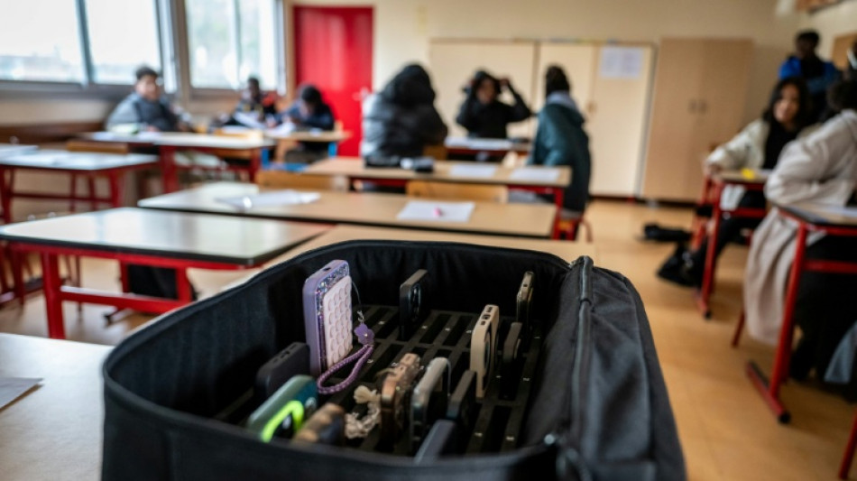  France readies high school phone ban for next month 