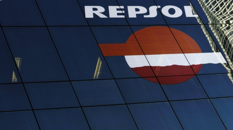  Repsol says profit more than triples on higher oil prices 