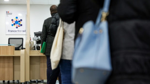 Le taux de ch&ocirc;mage stable en France, mais les jeunes inqui&egrave;tent