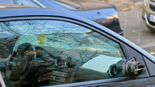 Nach Bluttat von Mannheim wird Verd&auml;chtiger befragt - Ermittler werten Zettel aus