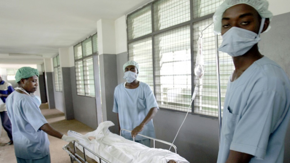 Infirmières: une fédération internationale critique les recrutements massifs dans les pays pauvres