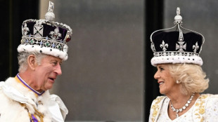 Britânicos celebram a coroação com festas nas ruas e grande show