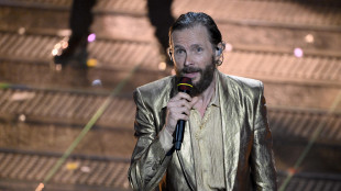 Jovanotti, popolo Iran merita la pace e un futuro di libert&agrave;