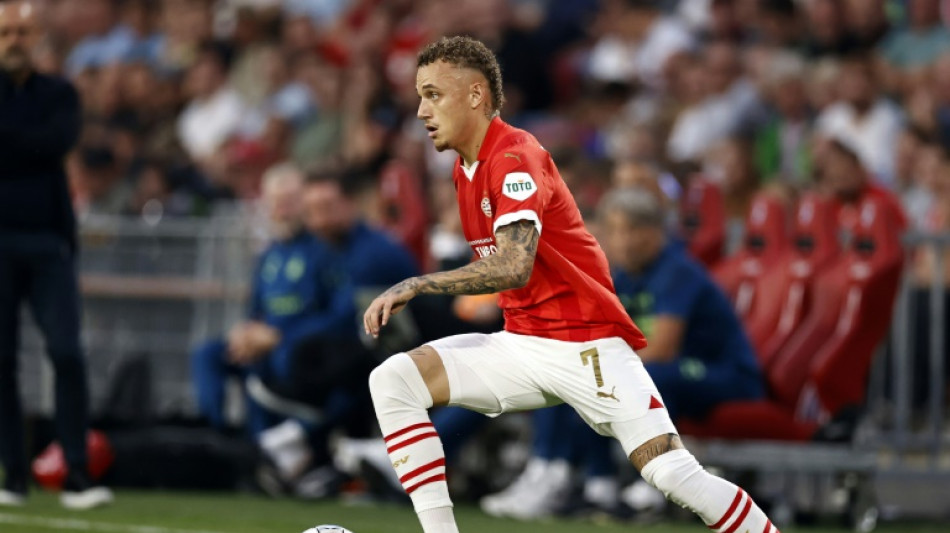 Napoli contrata atacante holand&ecirc;s Noa Lang