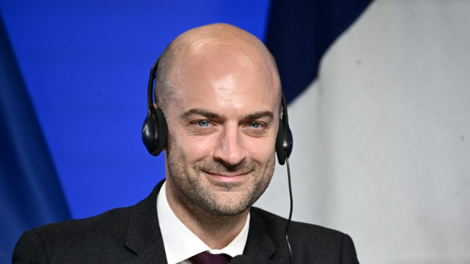  Paris begr&uuml;&szlig;t engere Beziehungen zwischen der EU und Kanada 