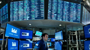 Des prises de profits coupent l'&eacute;lan de Wall Street qui termine en ordre dispers&eacute;