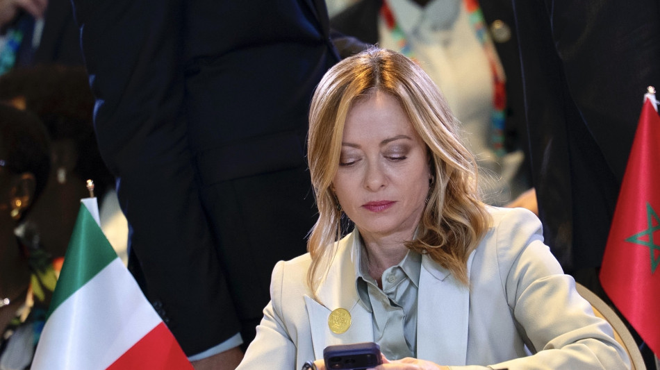 Meloni, coesi per Kiev, servono solide garanzie di sicurezza