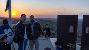 Israelenses entram em Gaza para pedir reocupa&ccedil;&atilde;o do territ&oacute;rio palestino