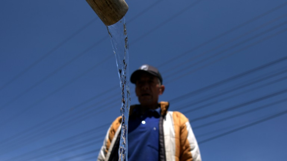 Bogotá multará el despilfarro de agua ante la grave sequía