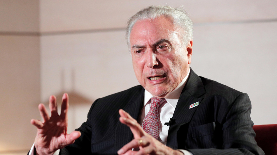  Brasile, l'ex presidente Temer sostiene Bolsonaro al ballottaggio 