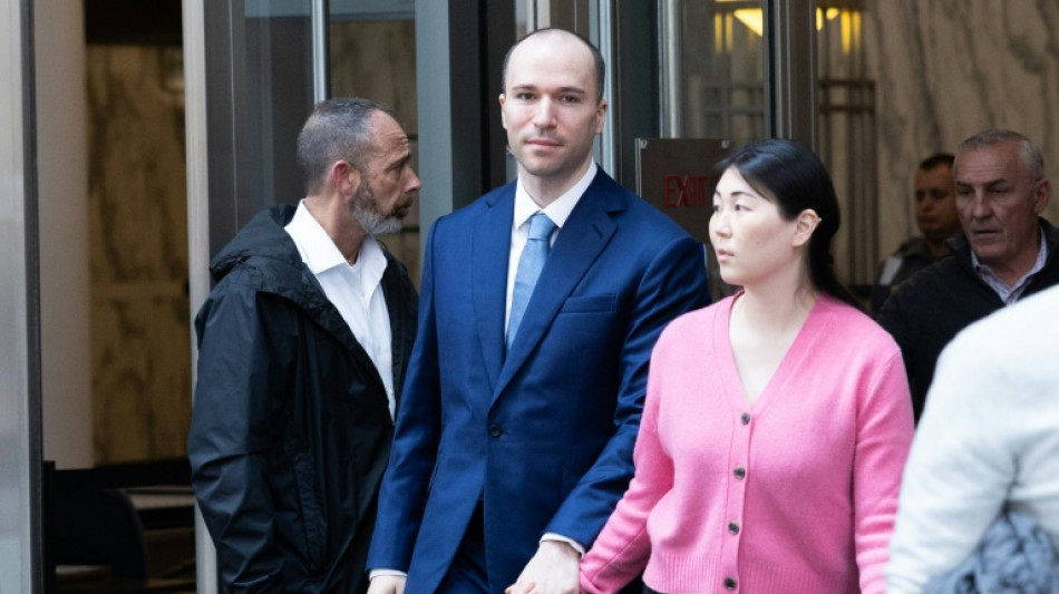  Musk 'was going to hit me,' OpenAI executive says at trial 