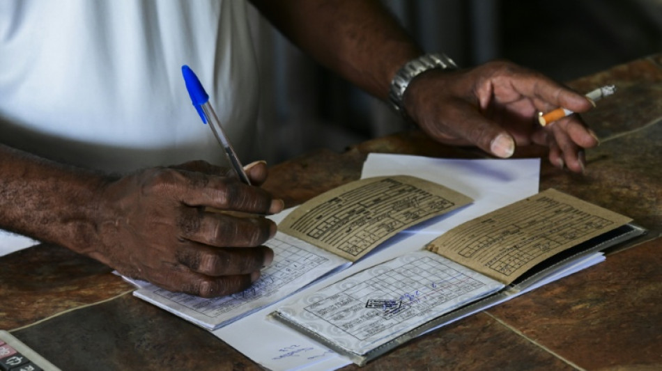  Crise amea&ccedil;a um dos maiores s&iacute;mbolos do socialismo em Cuba  