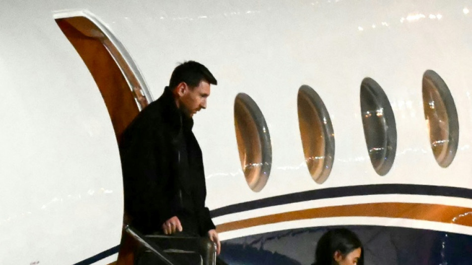 Lionel Messi se despede de seu pai e recebe mensagens de carinho em Ros&aacute;rio 