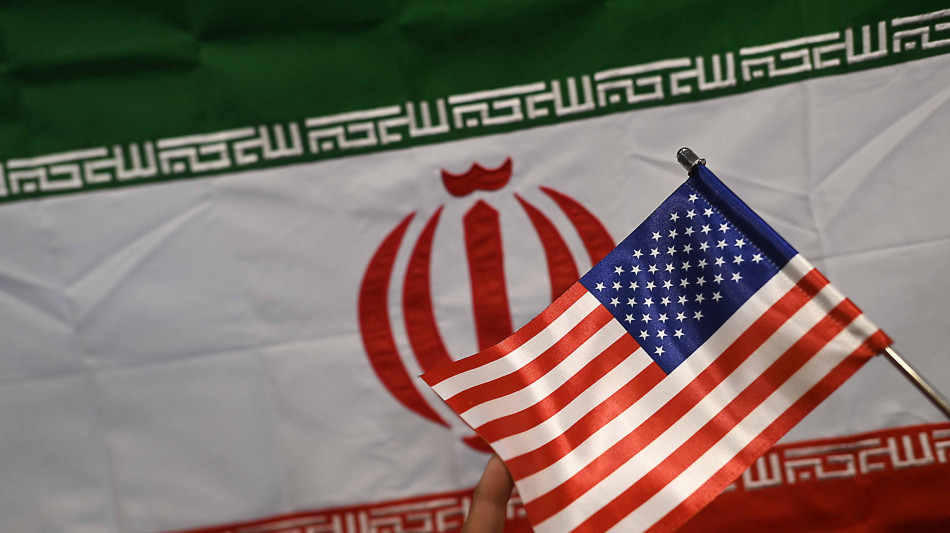  Iran, reagiremo presto al blocco della nostra nave 