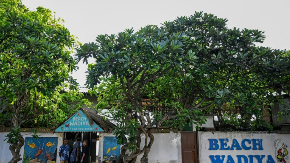 Sri Lanka's famed beach shack battles demolition 