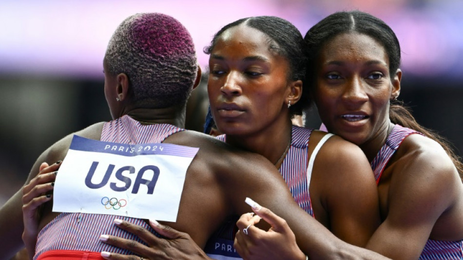 EEUU pasa a la final ol&iacute;mpica de ambos relevos en 4x400 metros