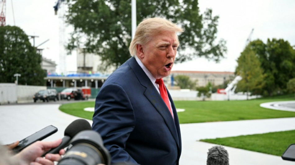  Nach Kritik Selenskyjs: Trump fordert Abl&ouml;sung des ukrainischen Pr&auml;sidenten 