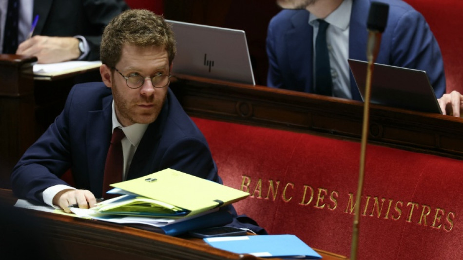  L'Assembl&eacute;e rejette &agrave; la quasi-unanimit&eacute; le budget de la "S&eacute;cu", qui part au S&eacute;nat 