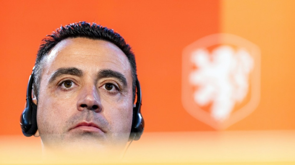  Xavi promete devolver futebol ofensivo &agrave; sele&ccedil;&atilde;o holandesa 