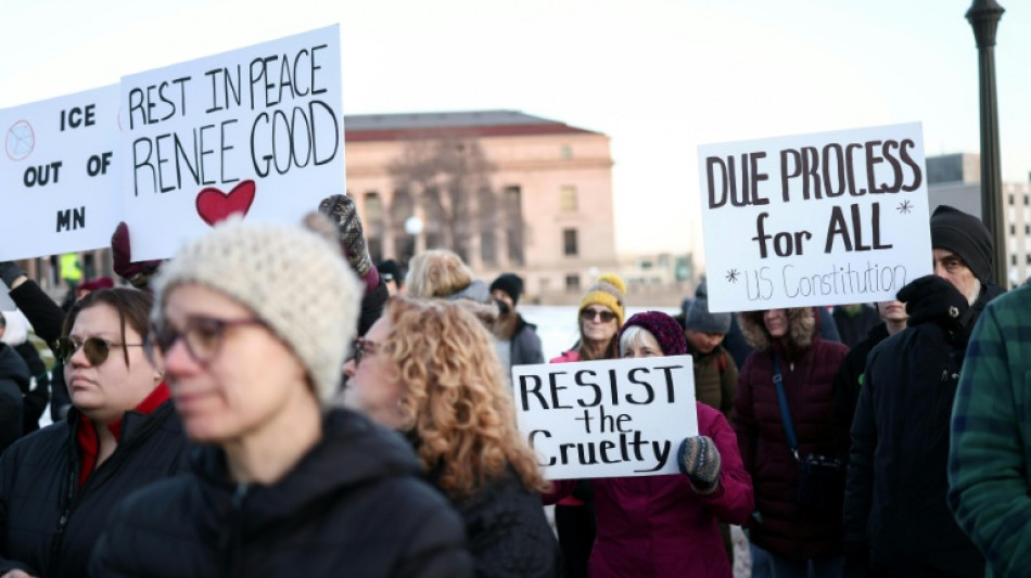 Fin de semana de protestas en EEUU por muerte de mujer a manos del ICE