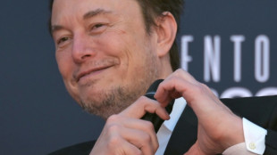 Musk anuncia que su chatbot Grok será de "código abierto"