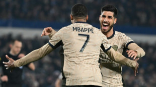 PSG vence Strasbourg com gols de Mbapp&eacute; e Asensio mas n&atilde;o convence