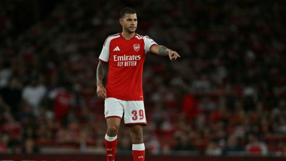  Guimaraes makes Arsenal debut in Como friendly 